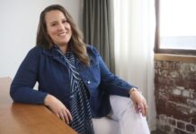 Jo unites with ovarian cancer survivors to deliver a life saving message