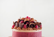 Indulge at Fiona’s Fancies: Noosa Cake Shop & Cafe