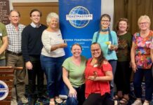 Find your voice at Noosa Toastmasters