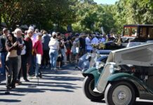 Noosa Concours returns: Million-dollar machines line Hastings Street