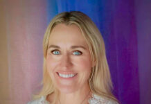 An irresistible burst of colour comes to Noosa Arts Theatre