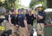 Fire engulfs luxury home: 17 firefighters on the scene