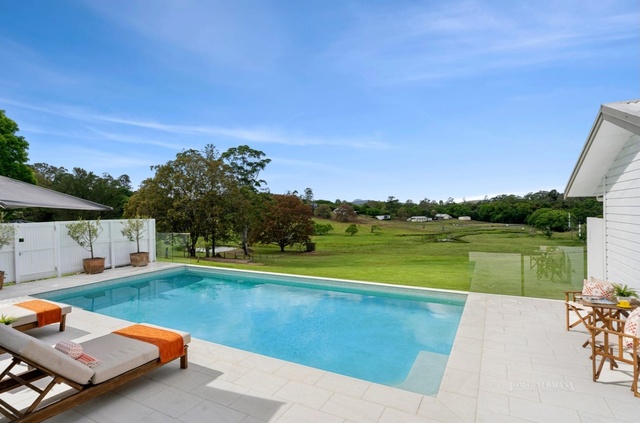 2111NTPROP_515502_24