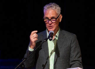 Council takes meeting to Boreen Point