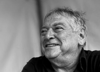 Australian folk music legend leaves lasting legacy