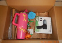 Students lured into cruel wildlife trade