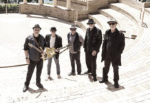 The Claptomaniacs play across the pond