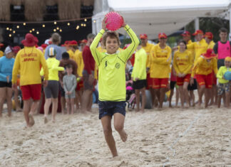 Seahorse nippers host carnival